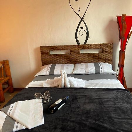 Hotel Karukera Монтаньїта Екстер'єр фото